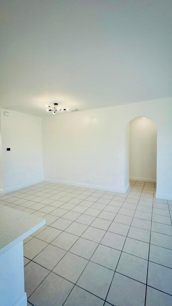 1196 Hatteras Circle - Photo 4