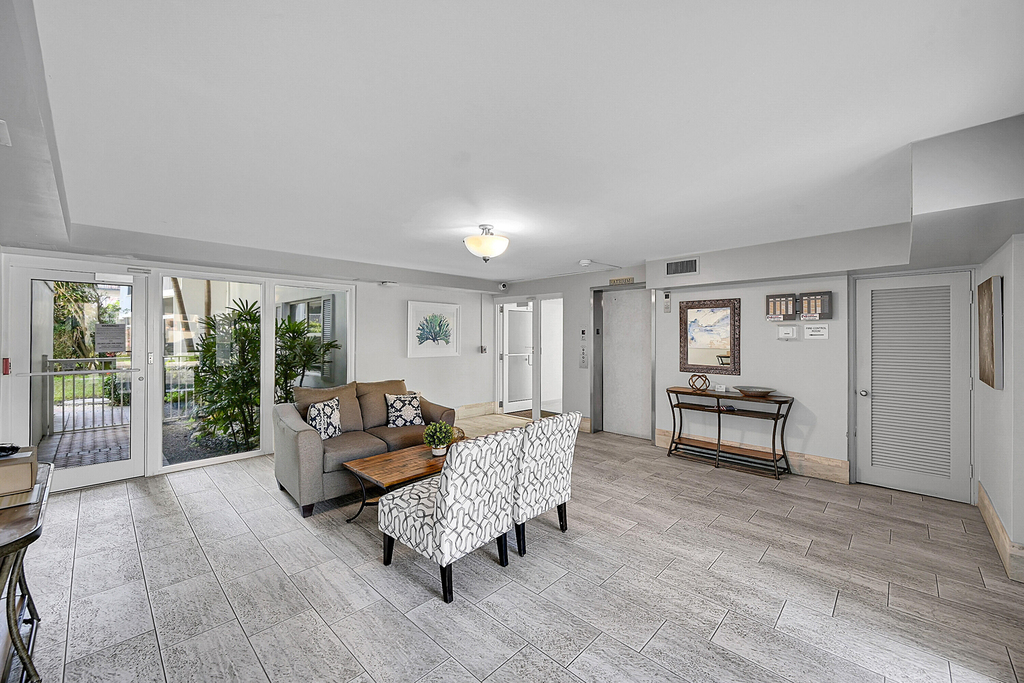 800 E Camino Real - Photo 3