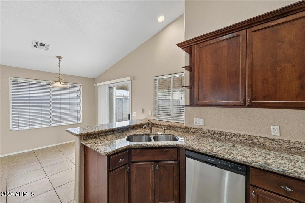 20270 N 82nd Lane - Photo 8