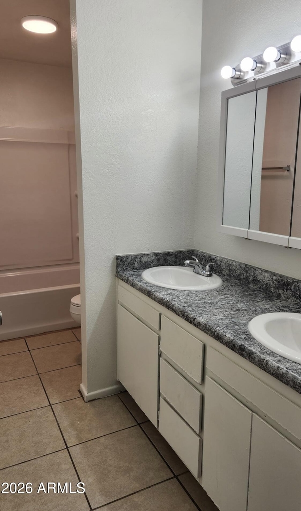 6701 N 27th Avenue - Photo 5