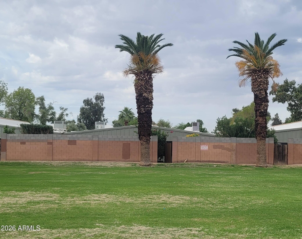 4437 E Hubbell Street - Photo 17