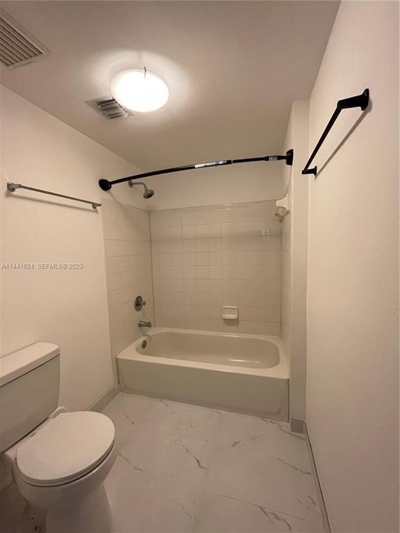 2492 Centergate Drive - Photo 2