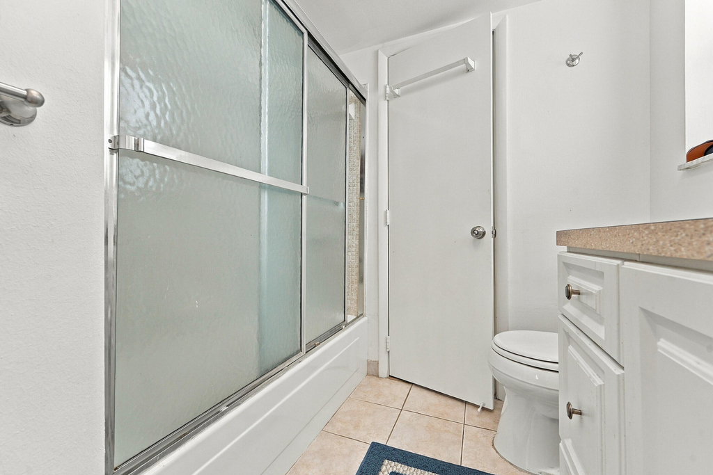 1117 Lake Terrace - Photo 8