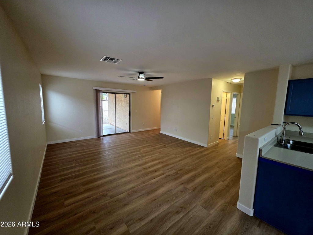 43921 W Sagebrush Trail - Photo 1