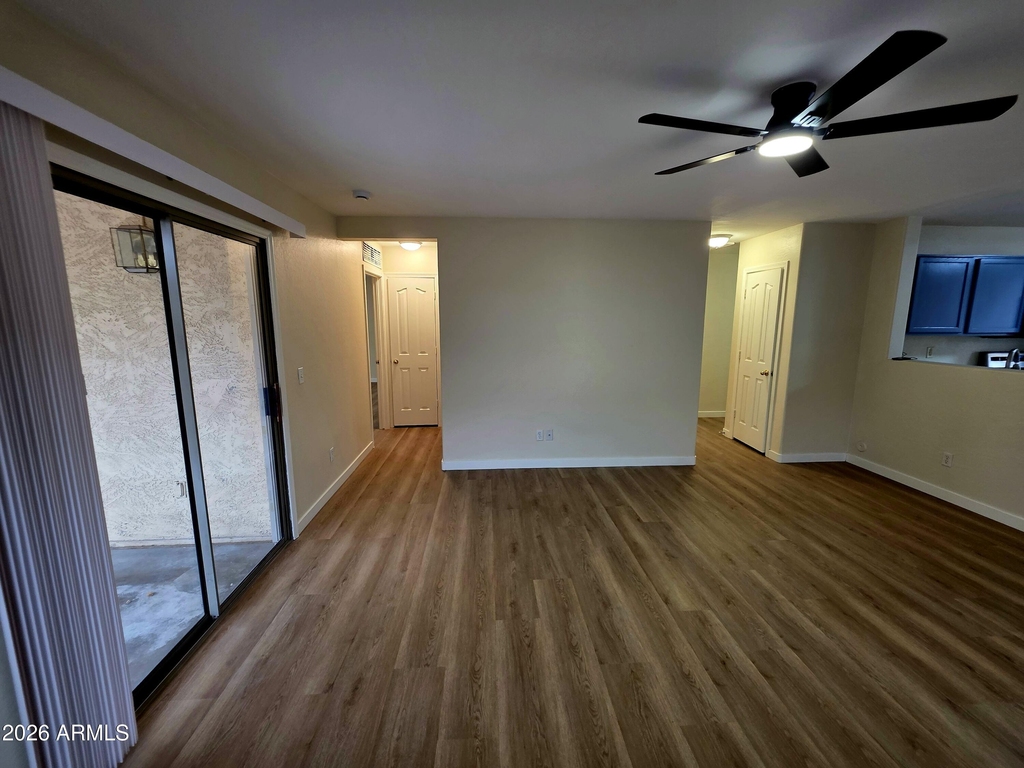 43921 W Sagebrush Trail - Photo 5