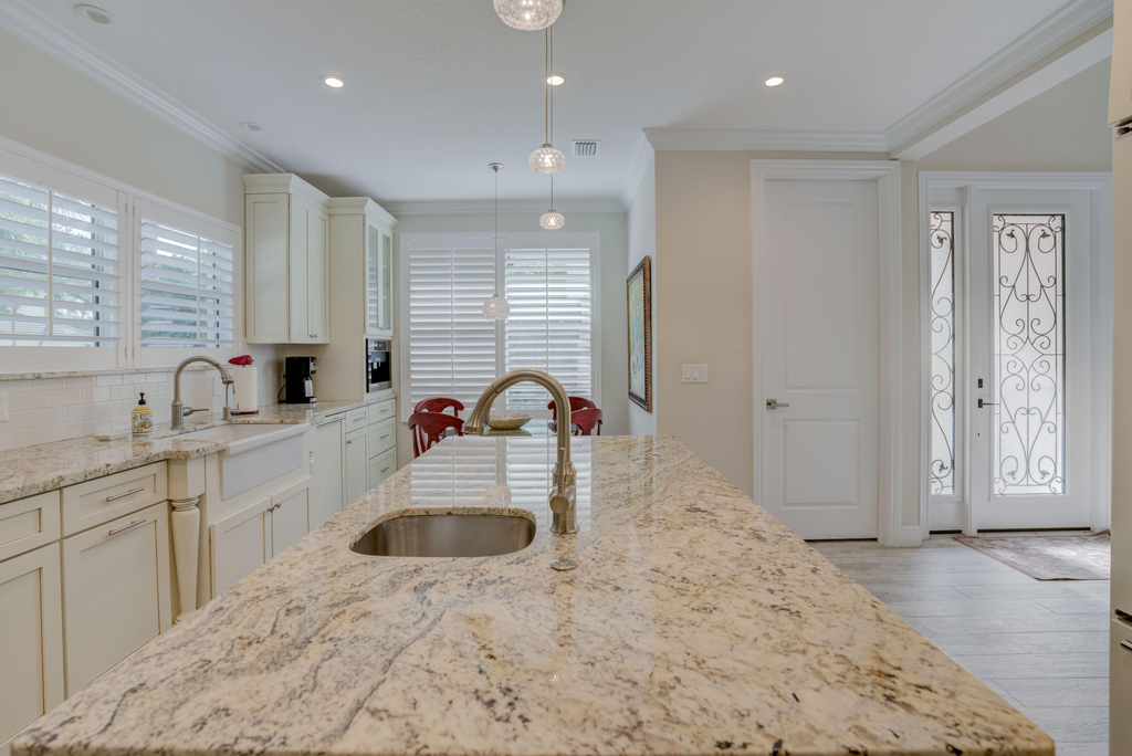 2043 Staysail Lane - Photo 9