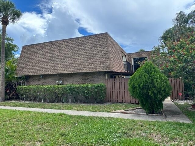 5584 Nw 59th Place - Photo 32