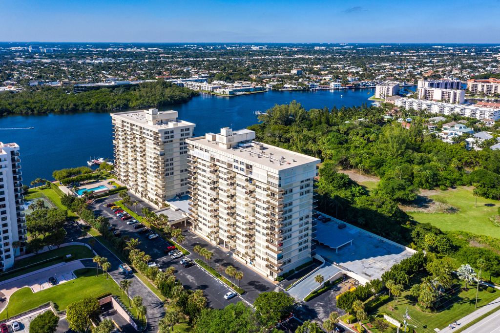 2121 N Ocean Boulevard - Photo 52