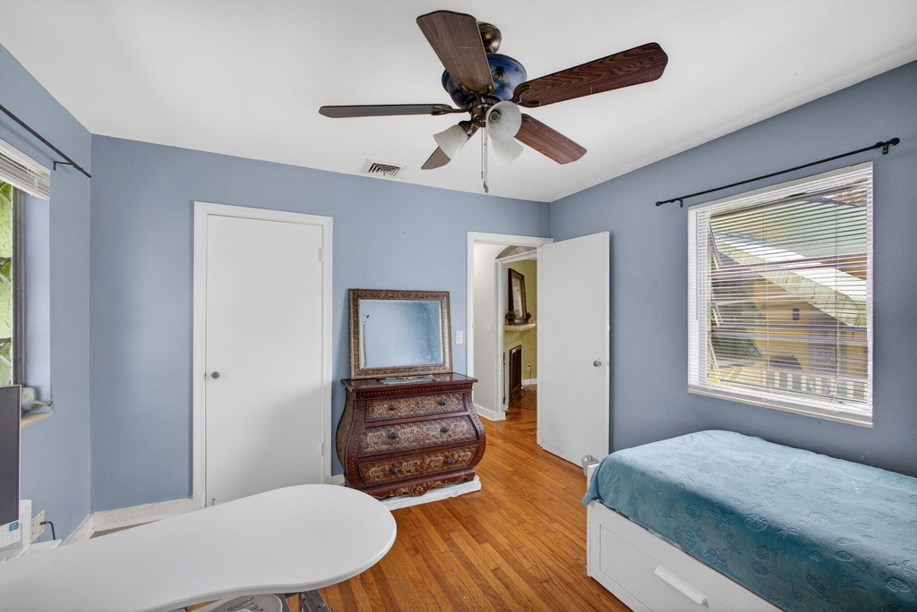 502 49th Street - Photo 28