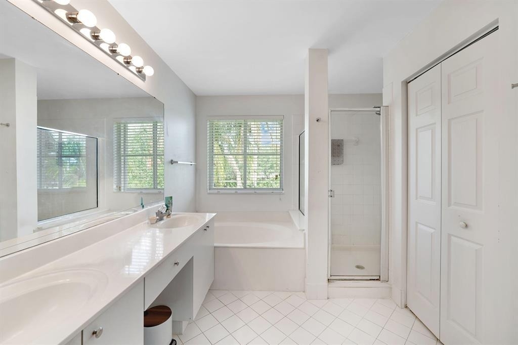 1457 Banyan Way - Photo 25