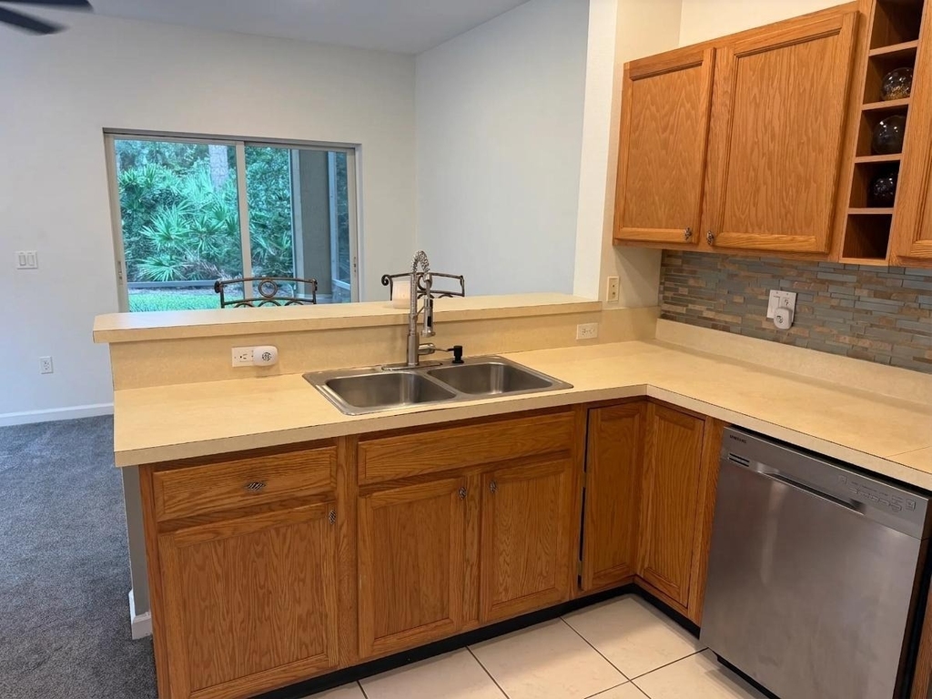 8317 Mulligan Circle - Photo 4
