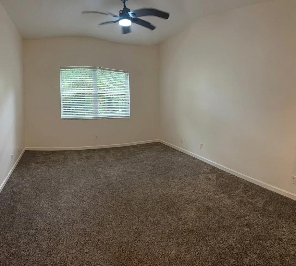 8317 Mulligan Circle - Photo 12