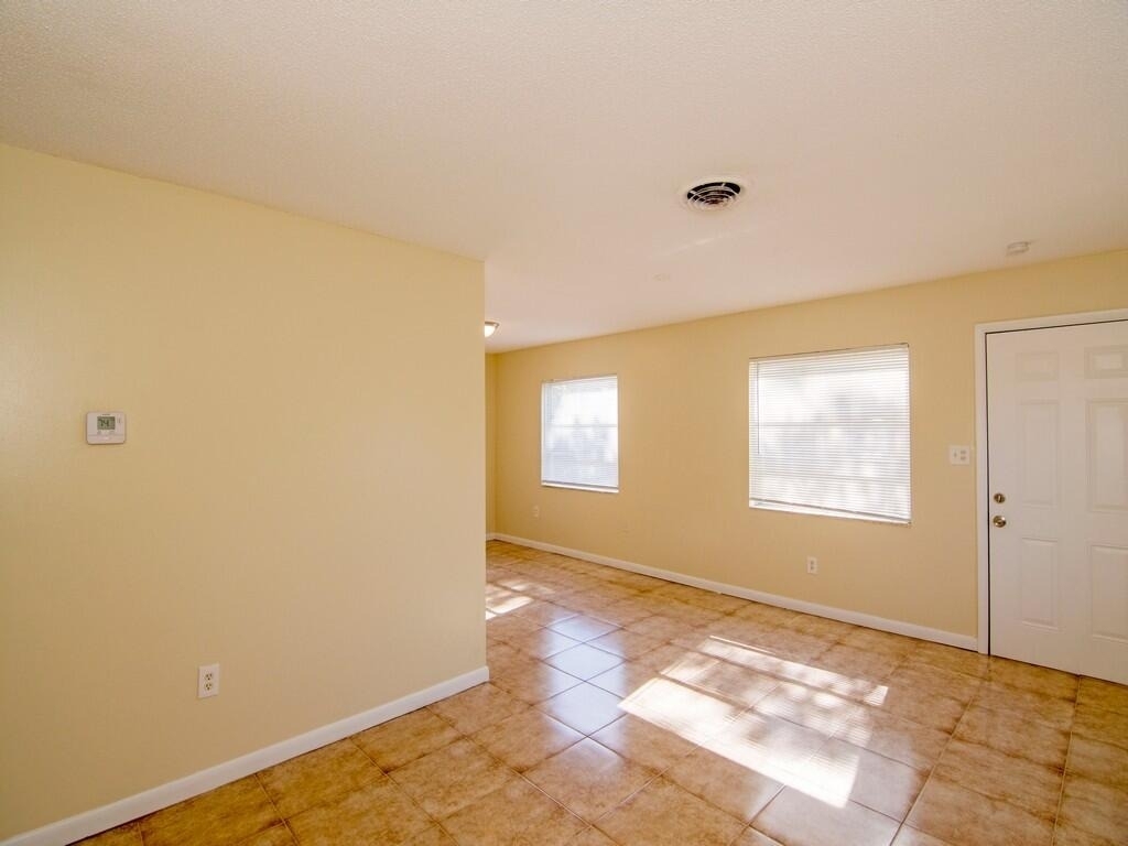 3131 Duban Terrace - Photo 8
