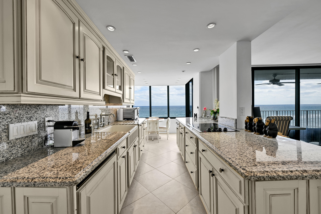 3590 S Ocean Boulevard - Photo 4