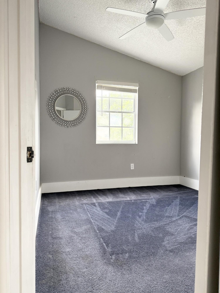 133 Sw 159th Way - Photo 24