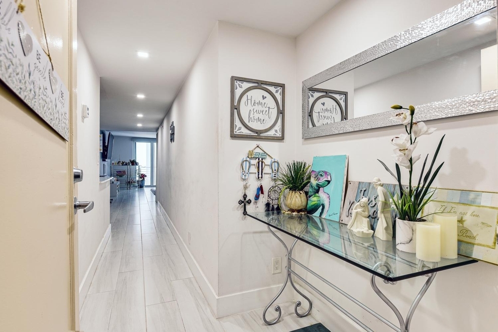 812 Briny Avenue - Photo 2