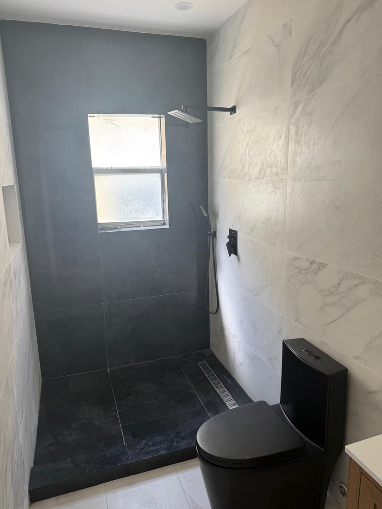 1358 Pennsylvania Avenue - Photo 3