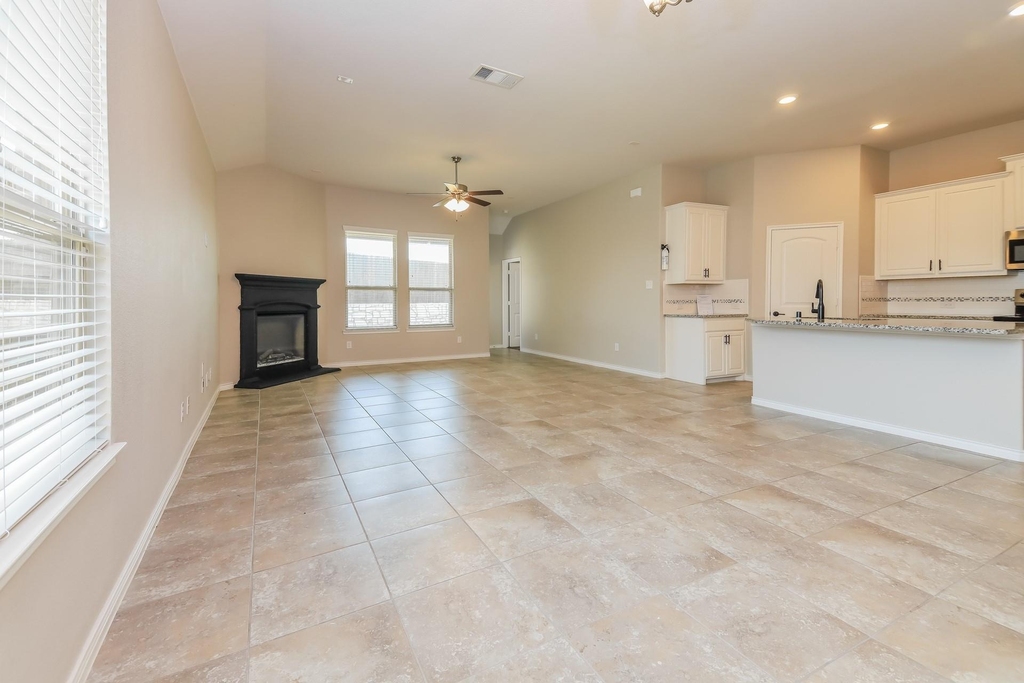 105 Gentle Circle Way - Photo 1
