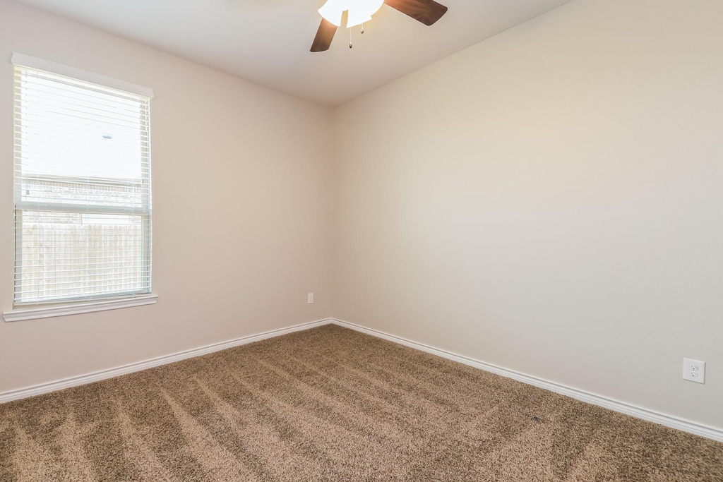 105 Gentle Circle Way - Photo 5