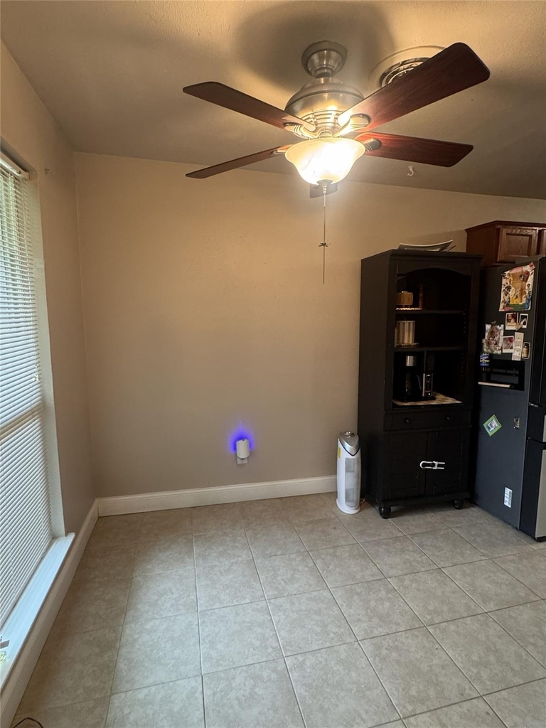 7348 Walling Lane - Photo 5