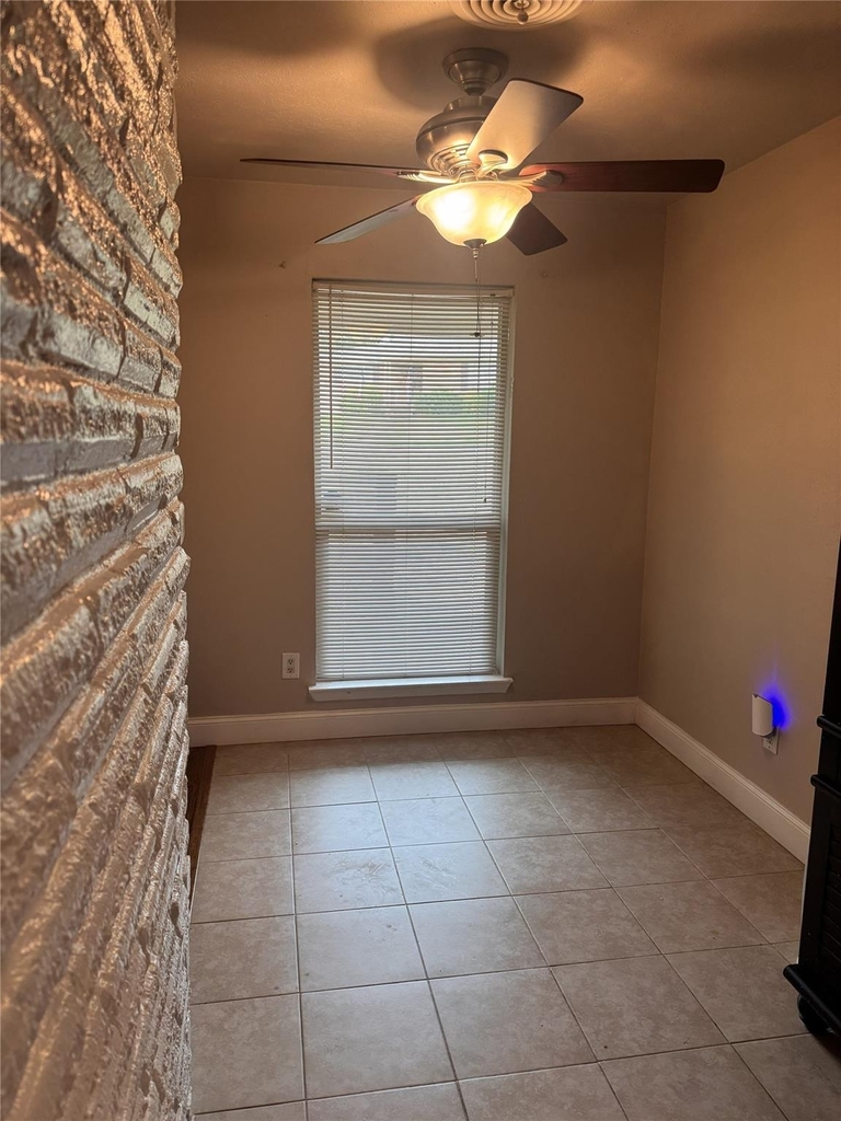7348 Walling Lane - Photo 6