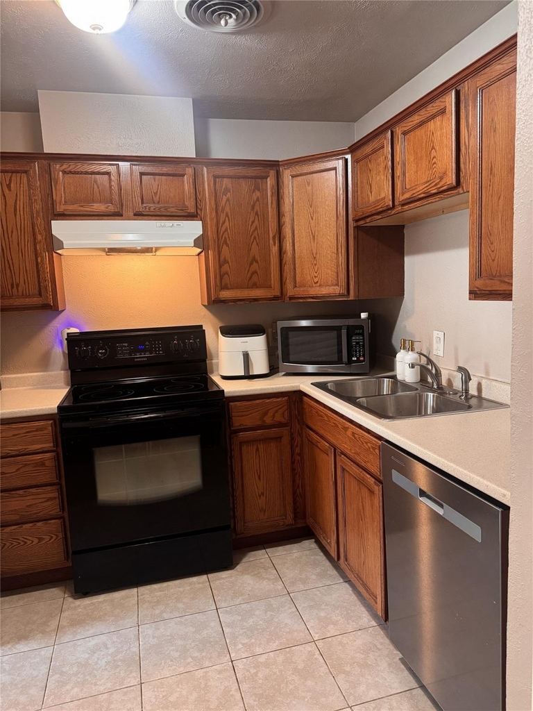 7348 Walling Lane - Photo 3
