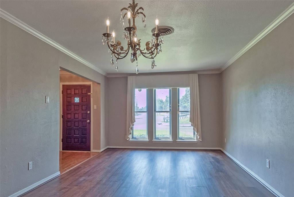 6341 Rincon Way - Photo 3