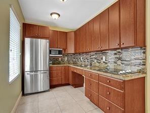 500 Ne 25th Street - Photo 4