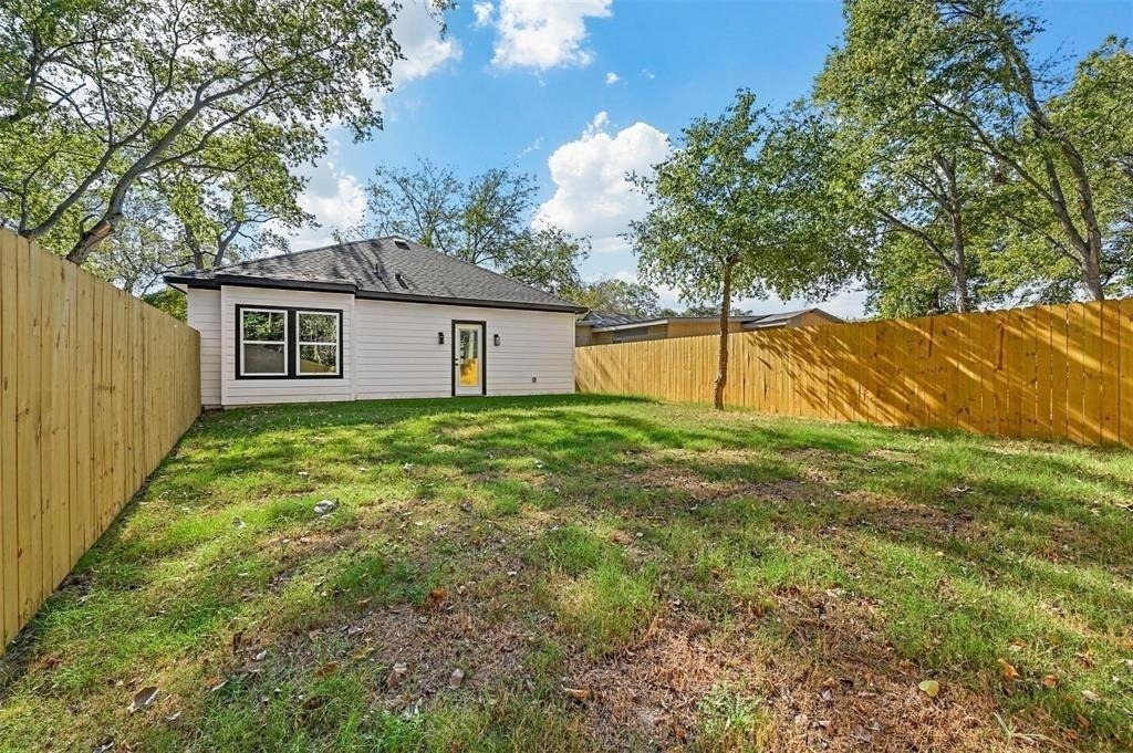 5424 Bourquin Street - Photo 17