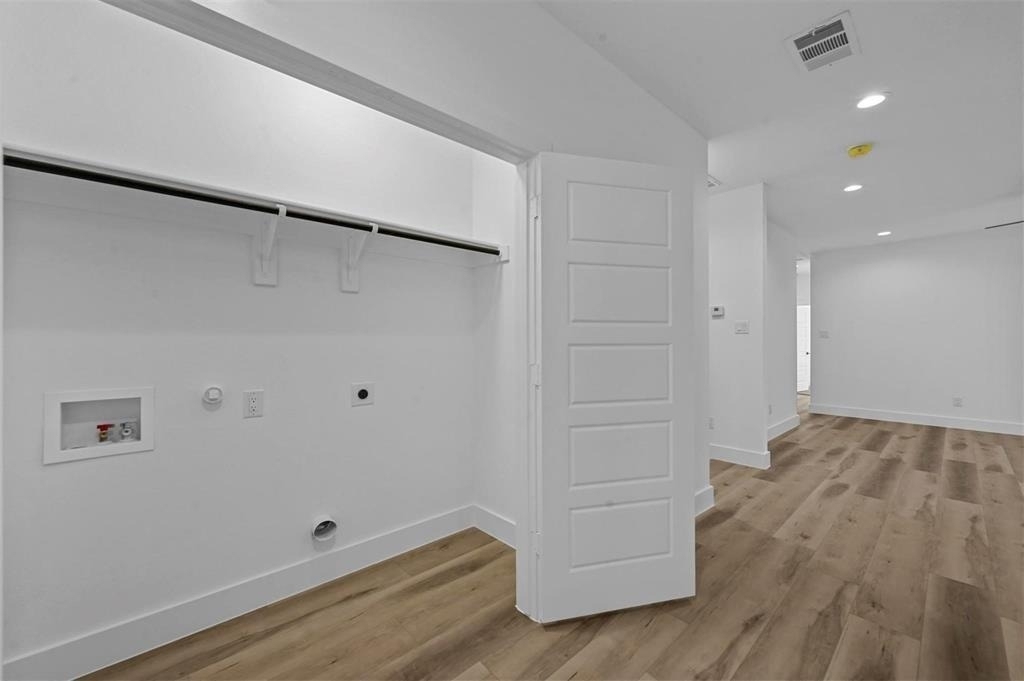 5424 Bourquin Street - Photo 9