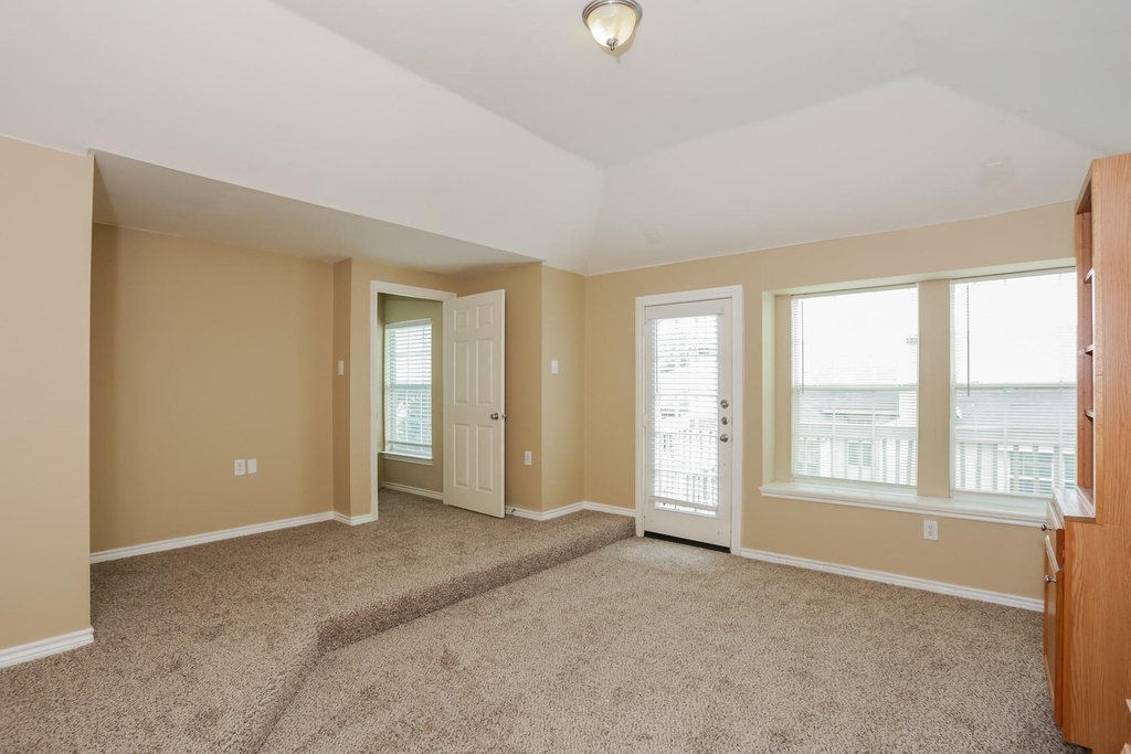 3966 Oceanside Drive - Photo 9