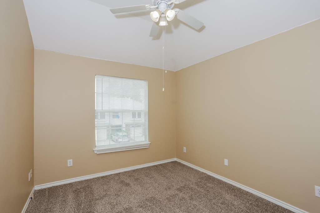 3966 Oceanside Drive - Photo 11