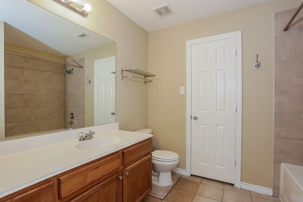 3966 Oceanside Drive - Photo 13