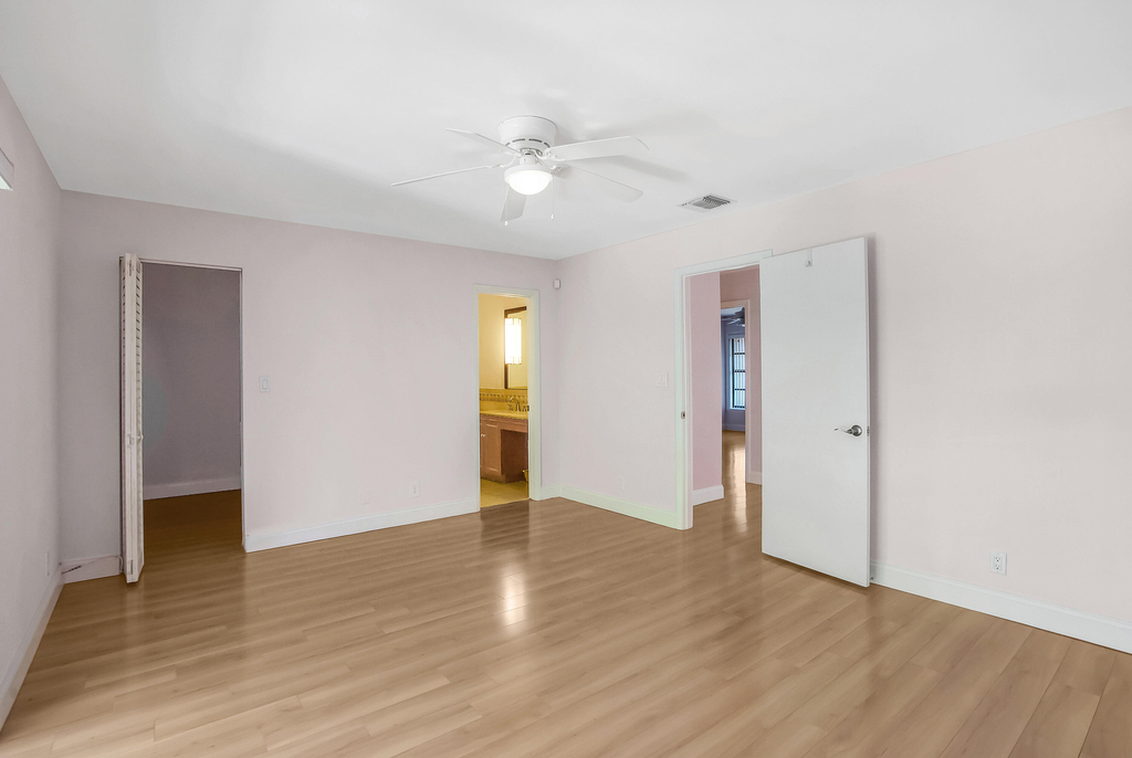 3015 Oaktree Lane - Photo 10