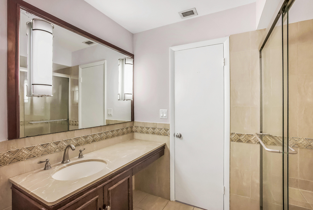 3015 Oaktree Lane - Photo 14