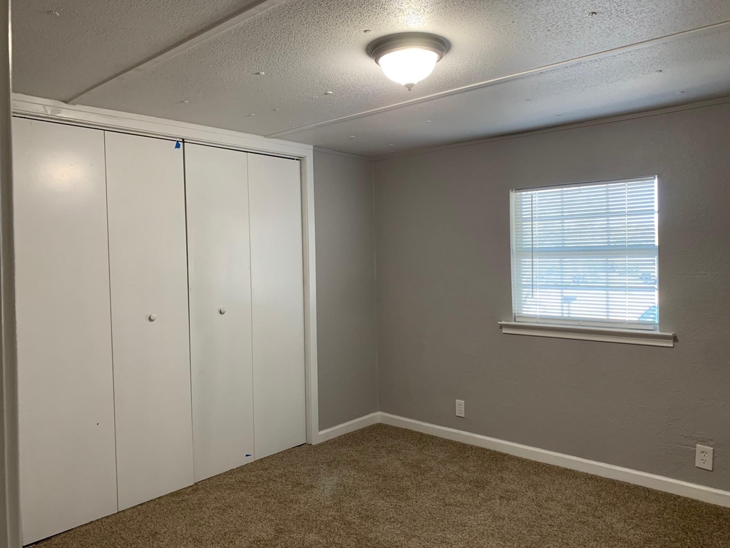 120 Overland Court - Photo 6