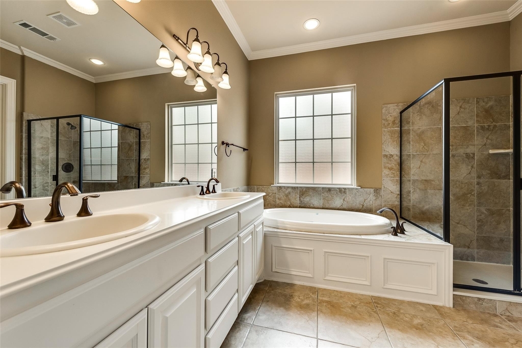2501 Lady Viviane Lane - Photo 20