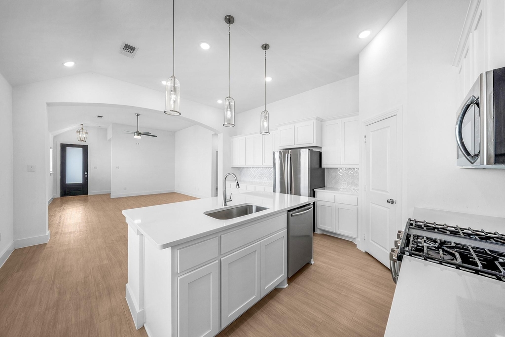 3800 Talisker Boulevard - Photo 6