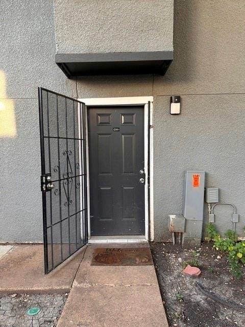 9696 Walnut Street - Photo 0
