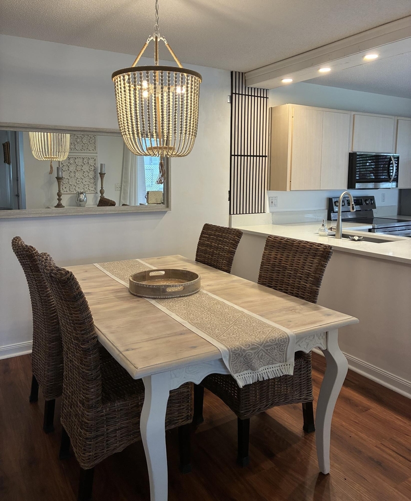 2440 Sw Danbury Lane - Photo 7