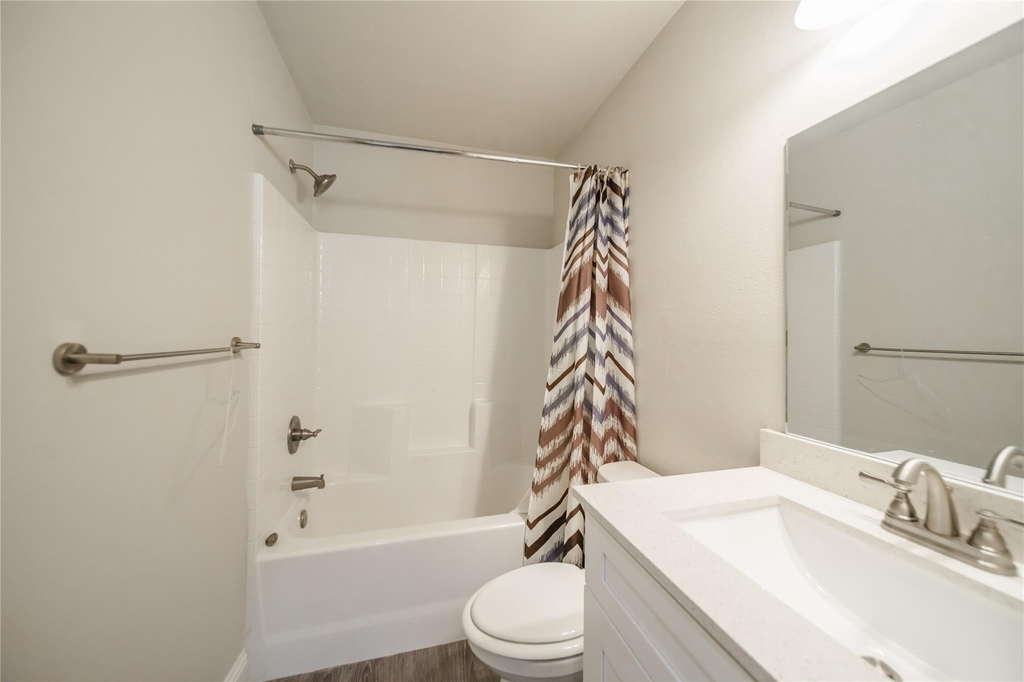 1014 Ford Street - Photo 14