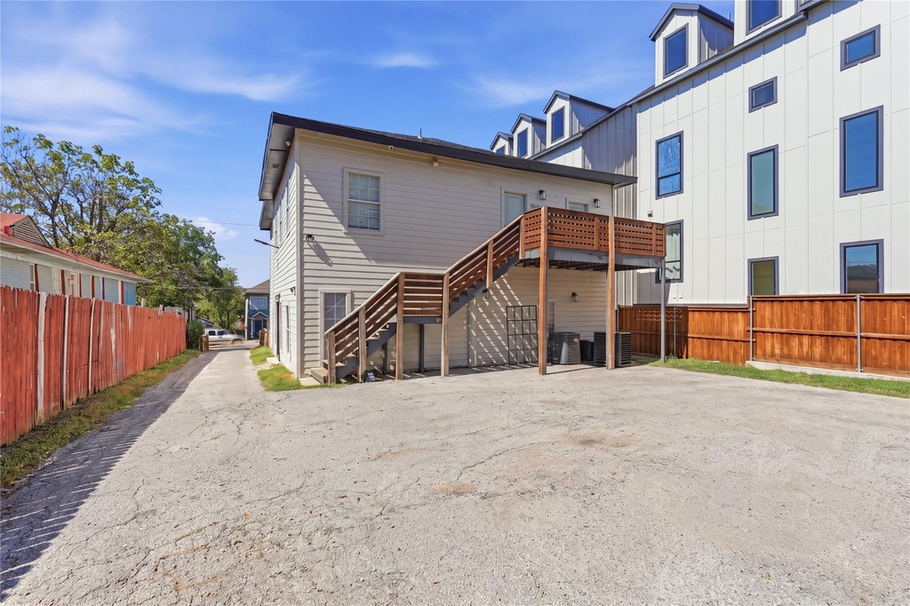506 N Lancaster Avenue - Photo 16