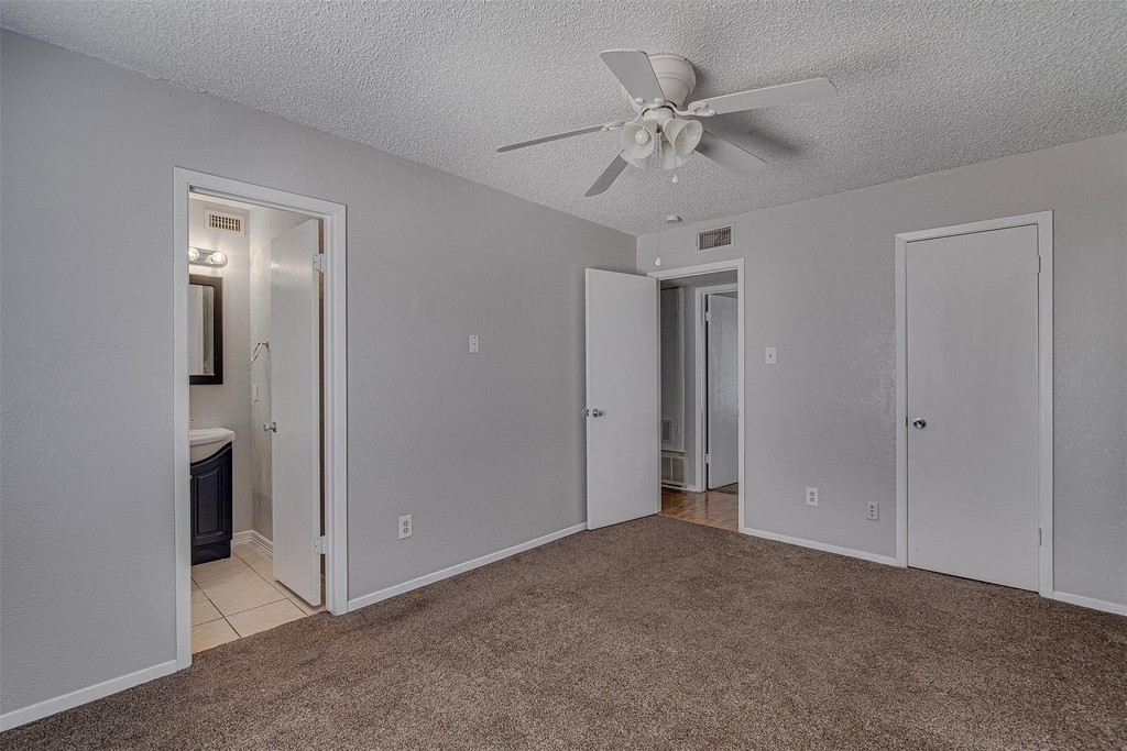 833 Springhill Drive - Photo 11