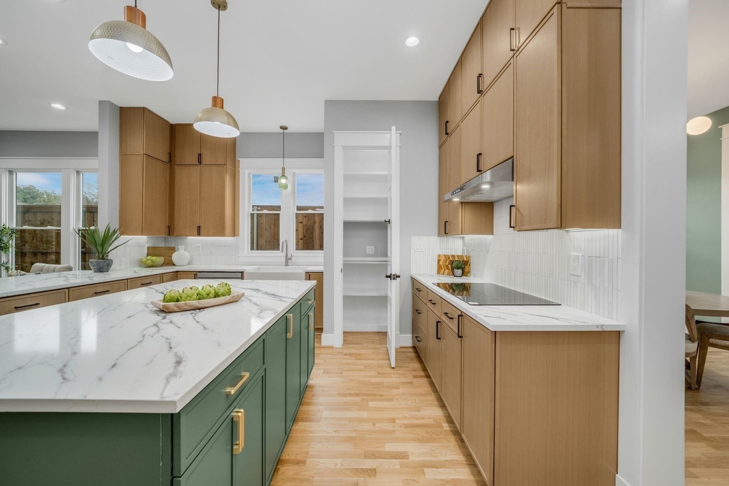 6047 Velasco Avenue - Photo 7
