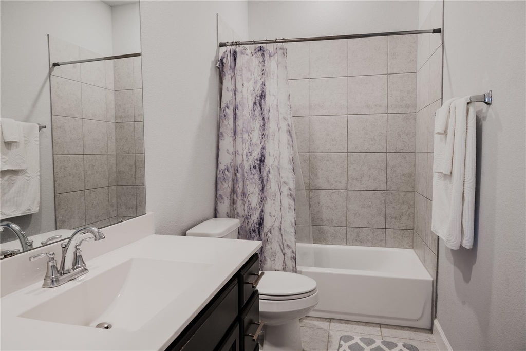 1327 Arezzo Lane - Photo 20