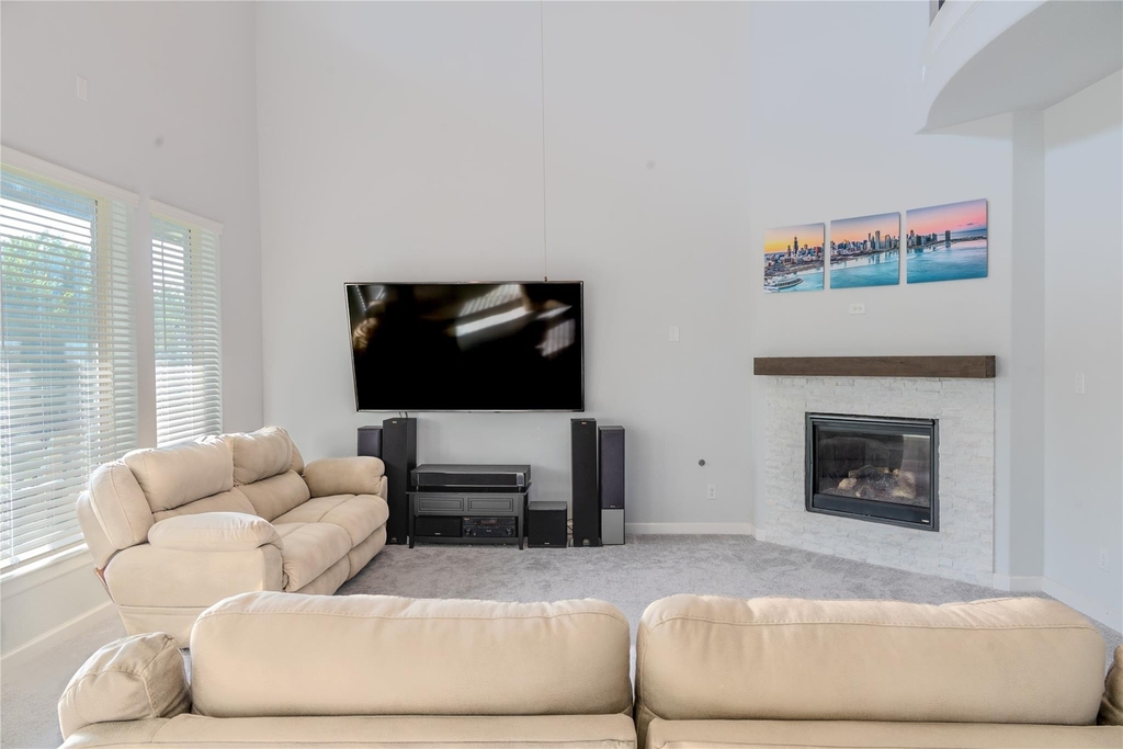 1327 Arezzo Lane - Photo 6