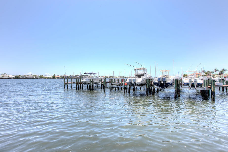 160 Yacht Club Way - Photo 16