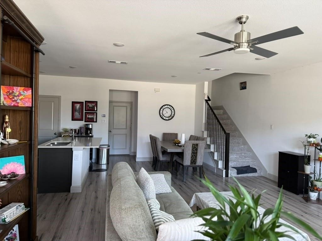8869 Phoebe Road - Photo 9