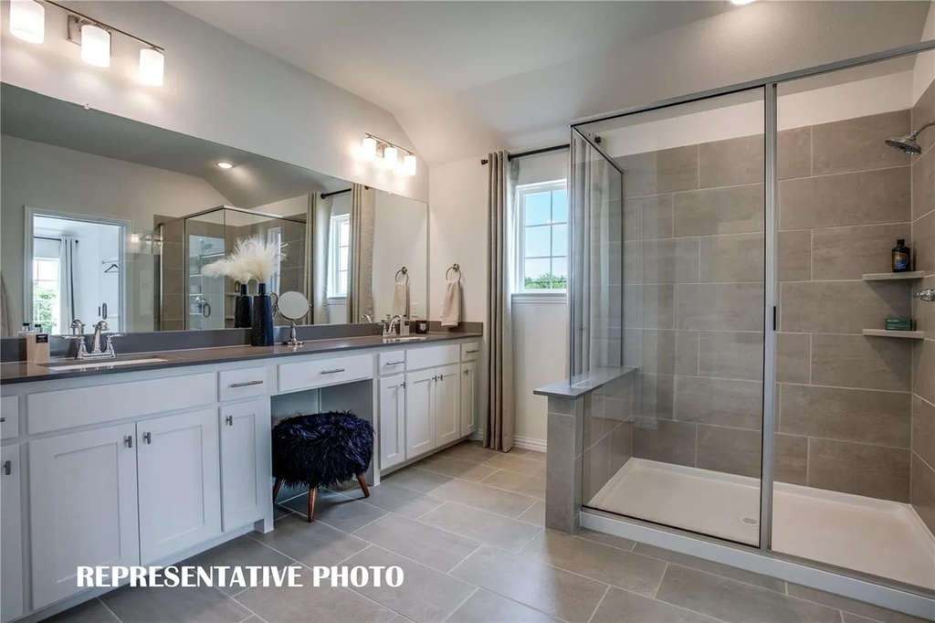 8869 Phoebe Road - Photo 3