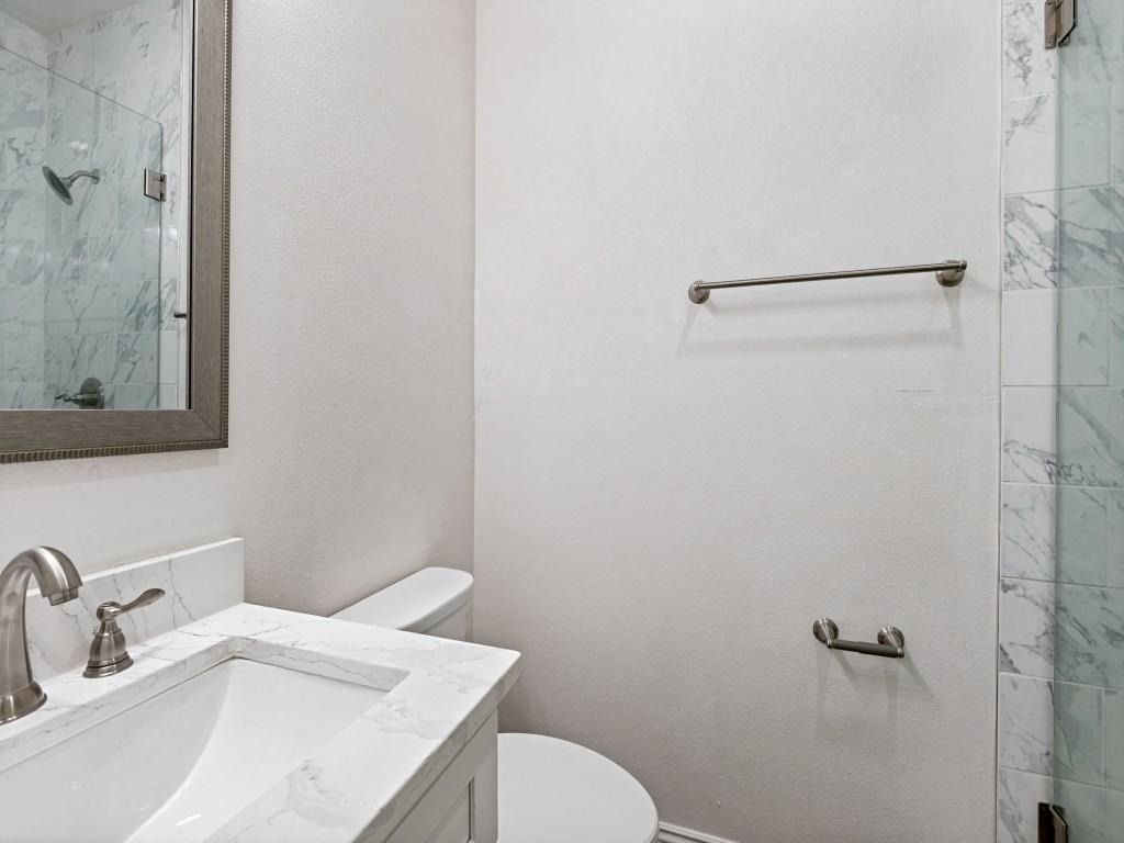 4224 Colonial Avenue - Photo 14